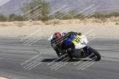 media/Oct-05-2025-CVMA (Sun) [[beeef4f201]]/Race 3-Amateur Supersport Middleweight/